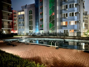 Nice quiet apartment in the town center with pool